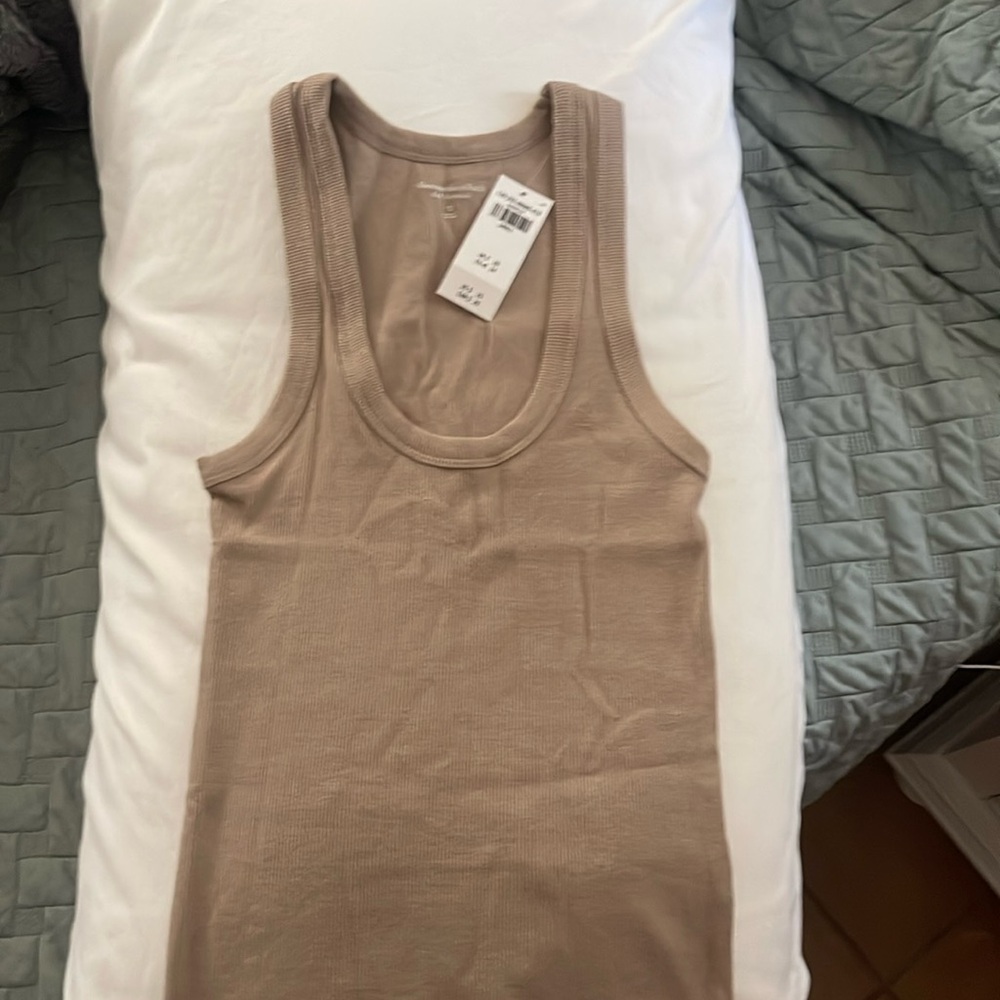 Abercrombie & Fitch essentials tank